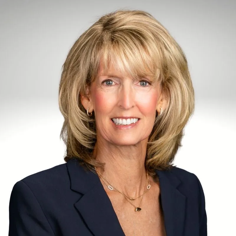 Dr. Julie Lesnick
